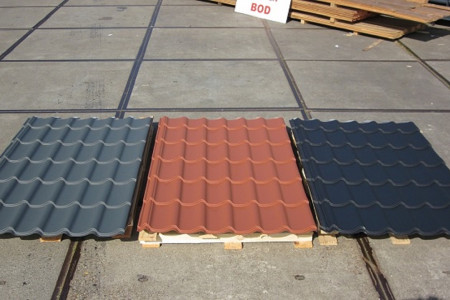 Dakpanplaten Zwart en Terracotta nu voor opruimingsprijzen!!