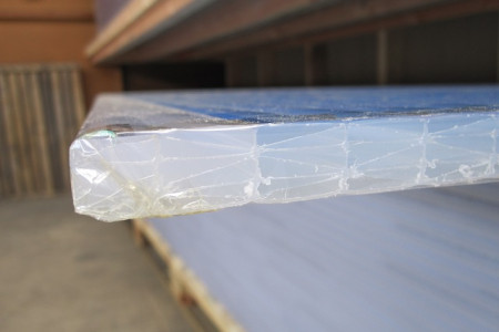 Polycarbonaatplaten nieuw in voorraad, scherp geprijsd
