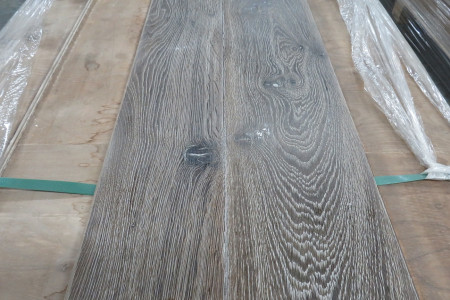 17m² Eikenhouten vloer Cabin Oak Pale Grey 20/6x155/220mm