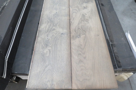 19,3m² Eikenhouten vloer Black to White 15/4x220mm