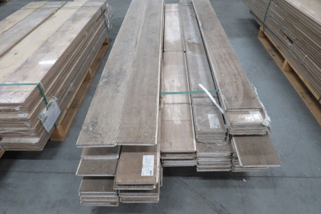 28,5m² Eikenhouten vloer Camelot Classic 20/6x180mm