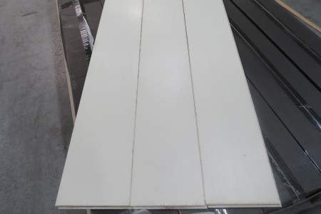 28m² Eikenhouten vloer Black to White Painted White 15/4x190mm