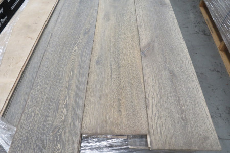 62m² Eikenhouten vloer Black to White 15/4x220mm