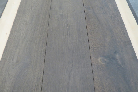 9,5m² Eikenhouten vloer Black Forest 15/4x220mm